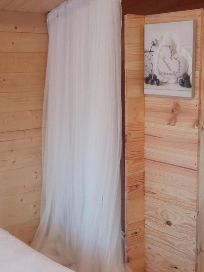 Chambre Studio Photo Chalet Sdb Partagee A Proximite Chavagne Exteriér fotografie